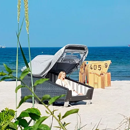 Luxury tent Schlafstrandkorb Nord Hoehe Jungfernstieg *