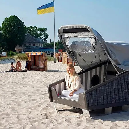 Schlafstrandkorb Nord -hoehe Jungfernstieg Eckernförde